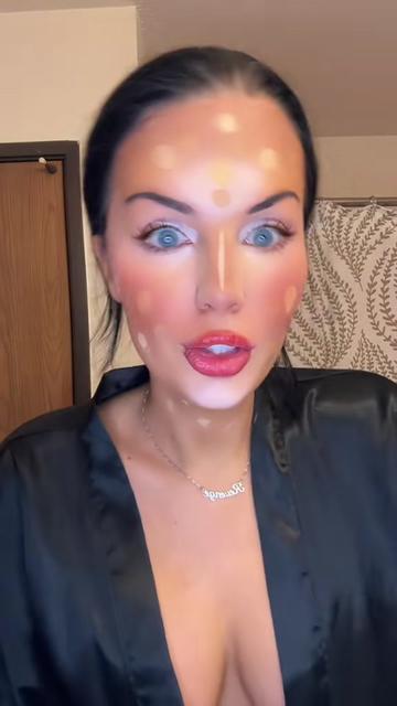 @MissAdriana-xoxo
