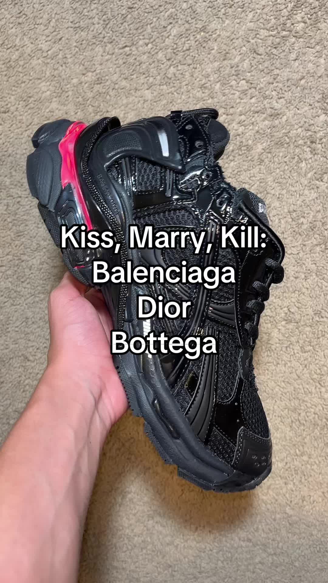 @💰