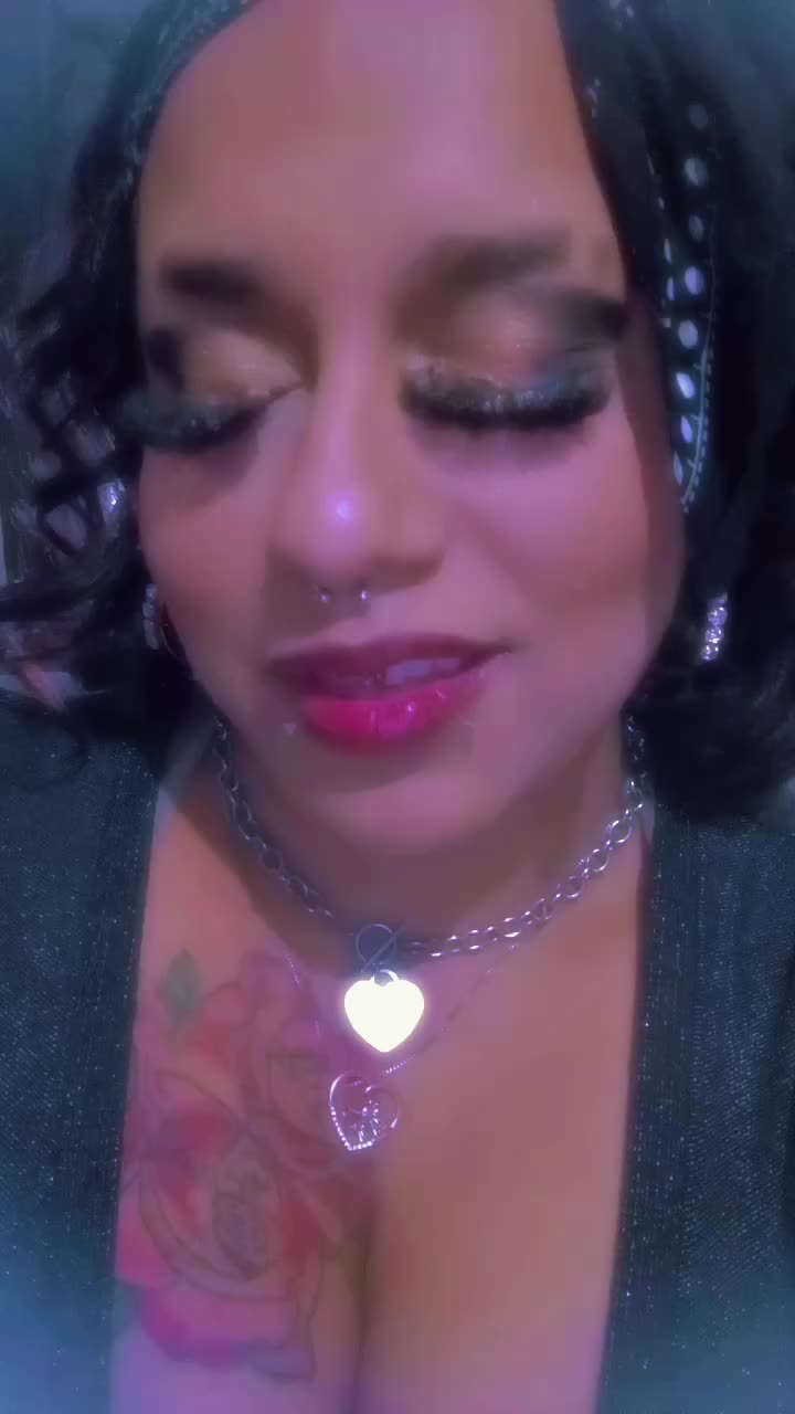 @Kaly MaryJane🦋 420🍃