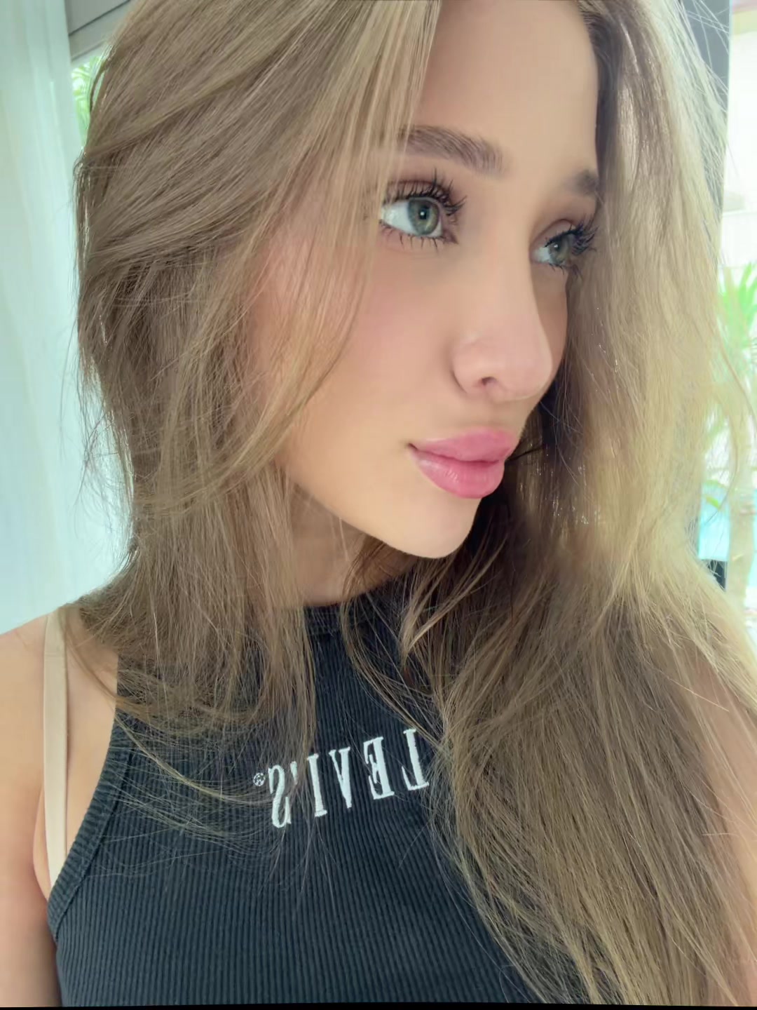 @Yana🩰🫧