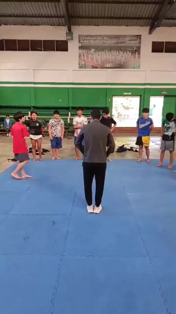 @Ardilla_K1🐿️🥊