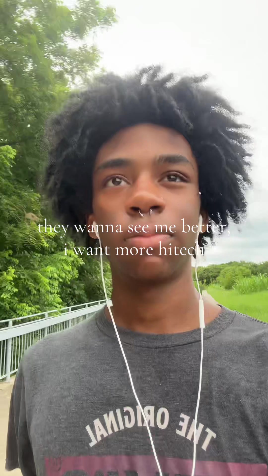 @skinnyblackemoteen