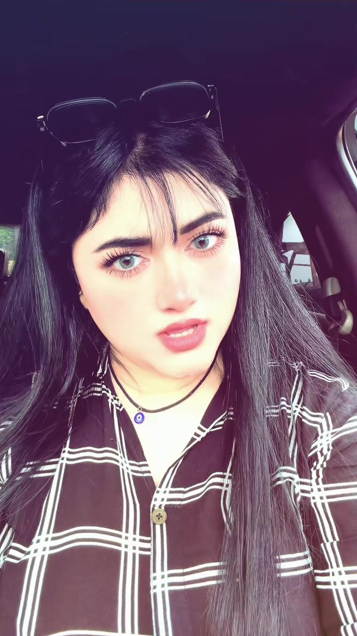 @Arooba
