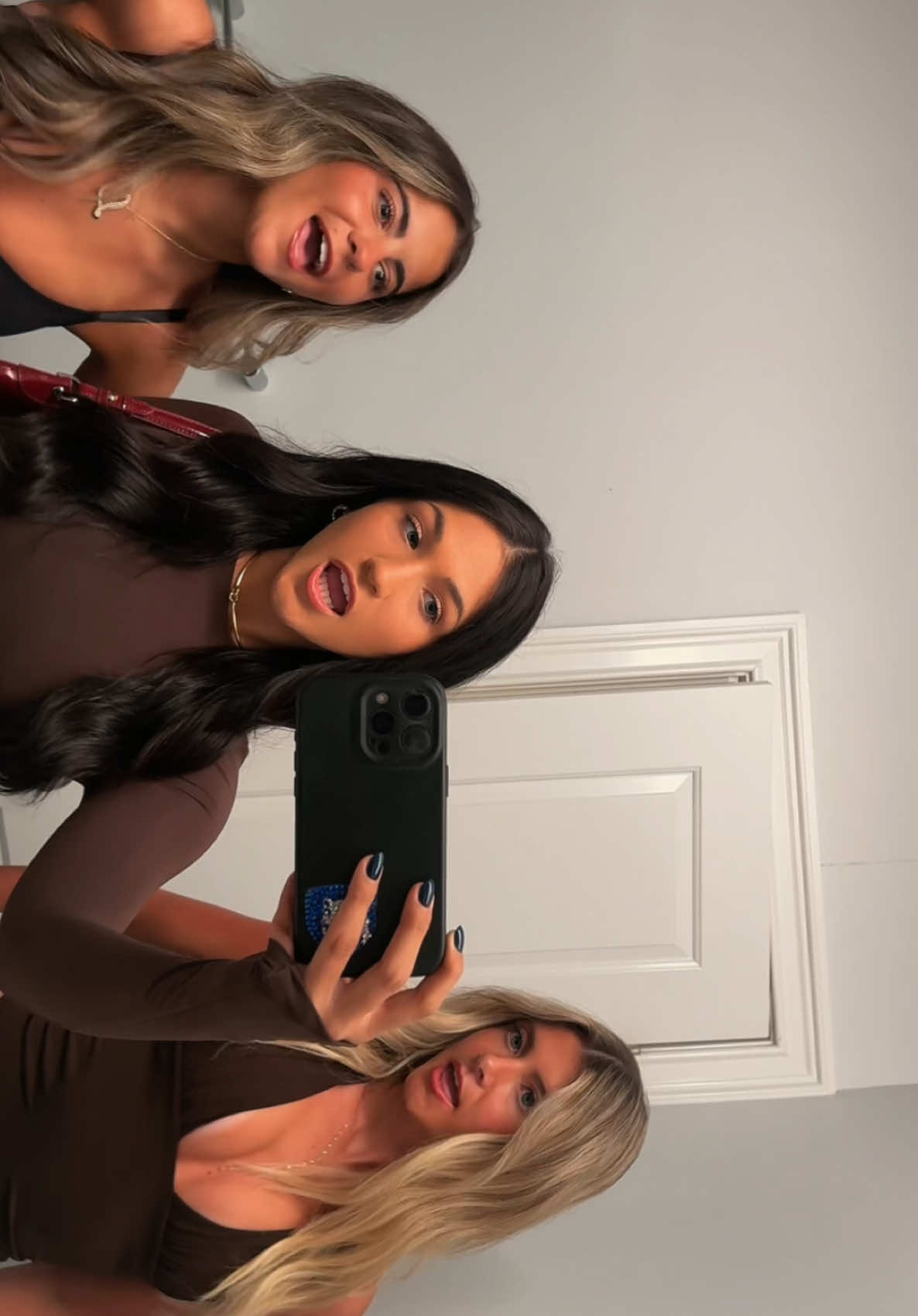 @Gia