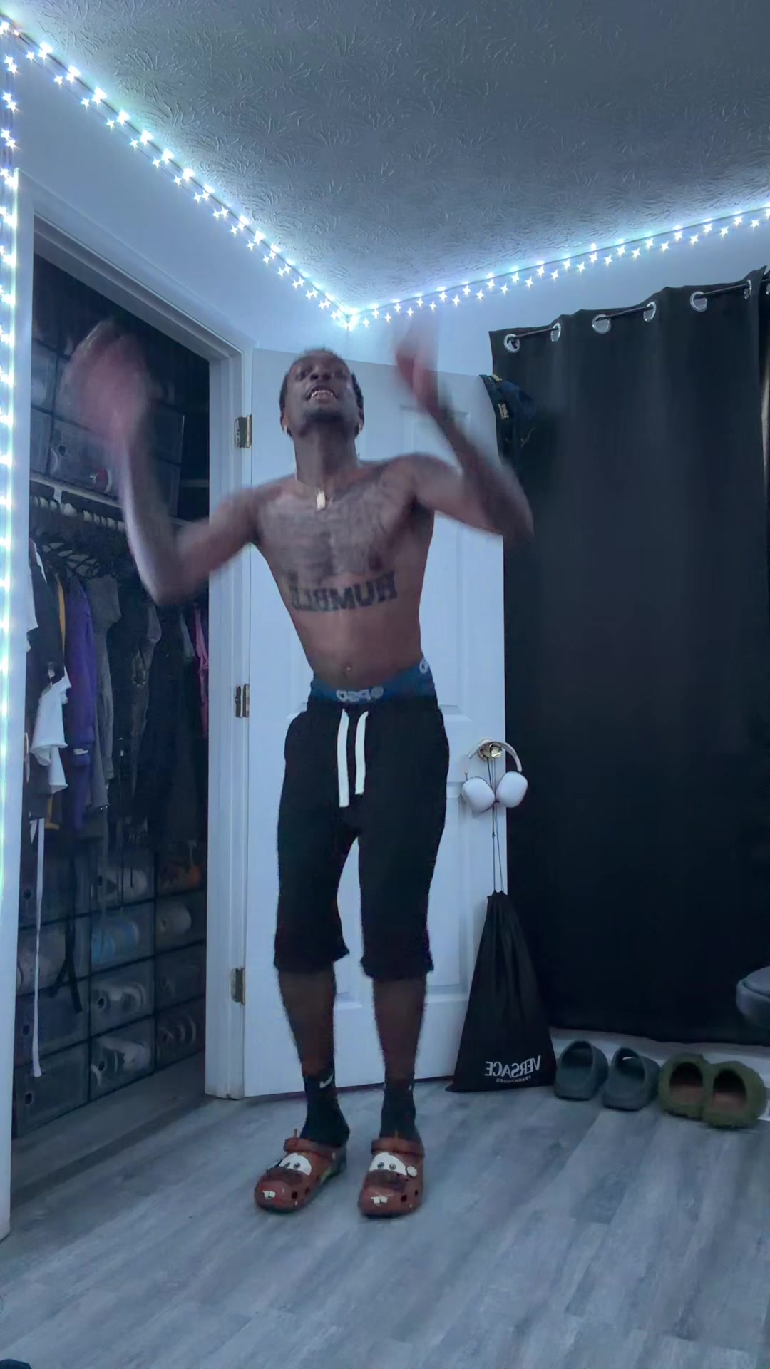 @Sk3nooo 🦧