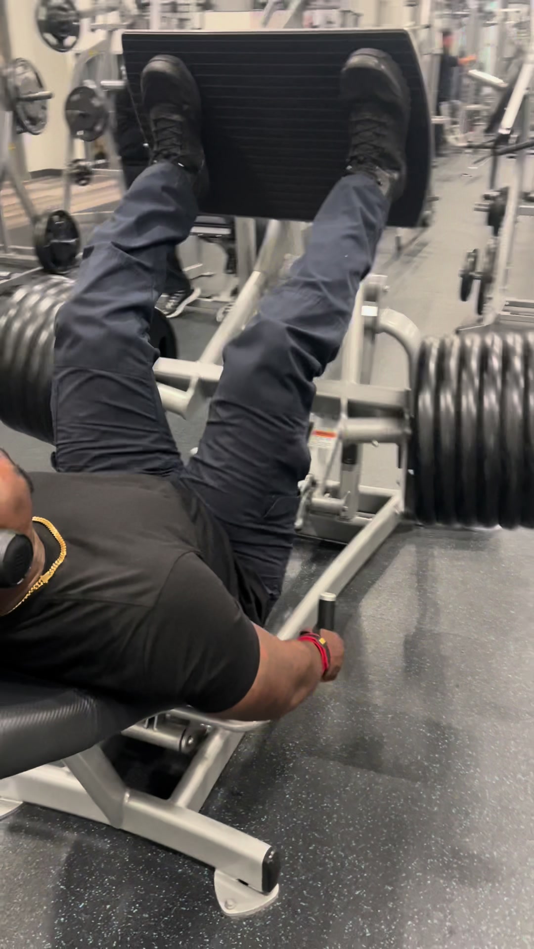 @Black_Superman_BigTL290lbs