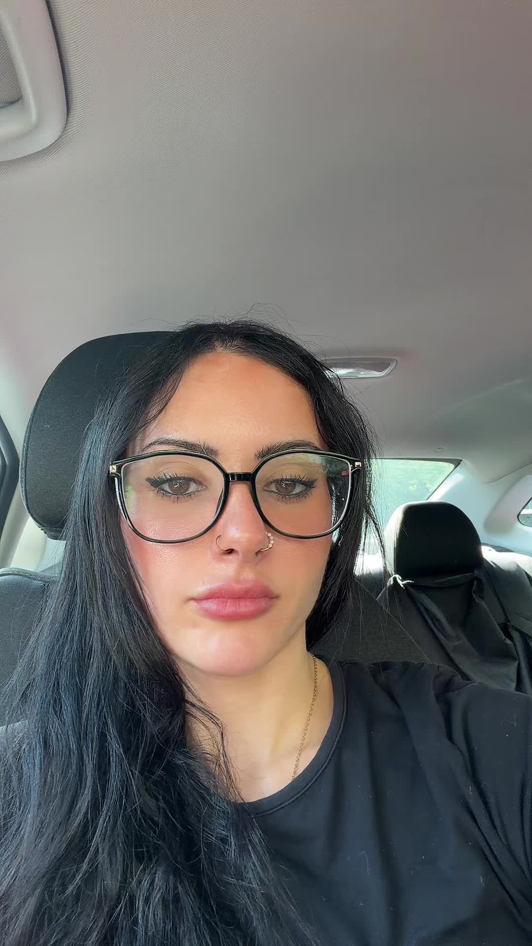 @zarinabae