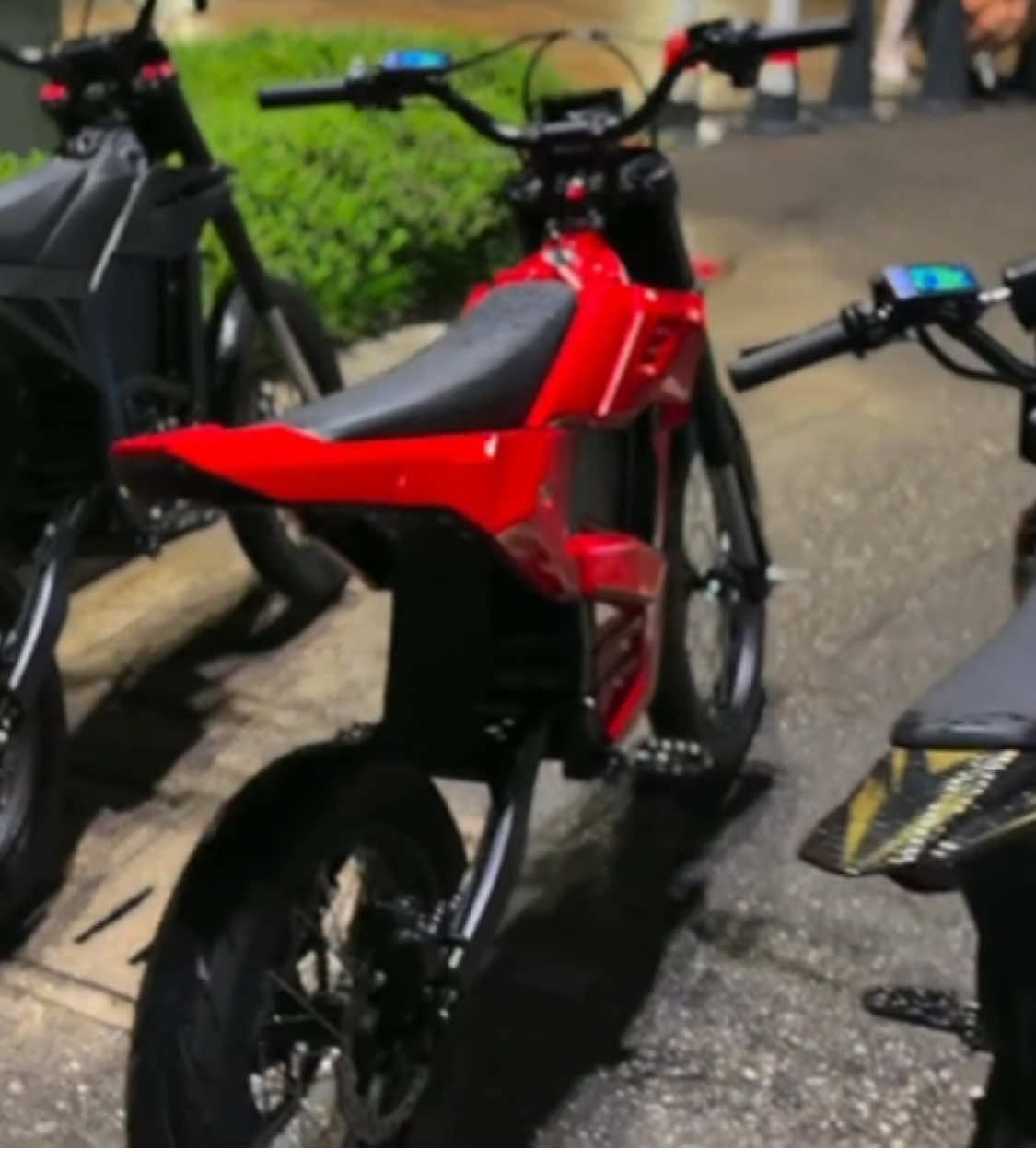 @oukasupermoto