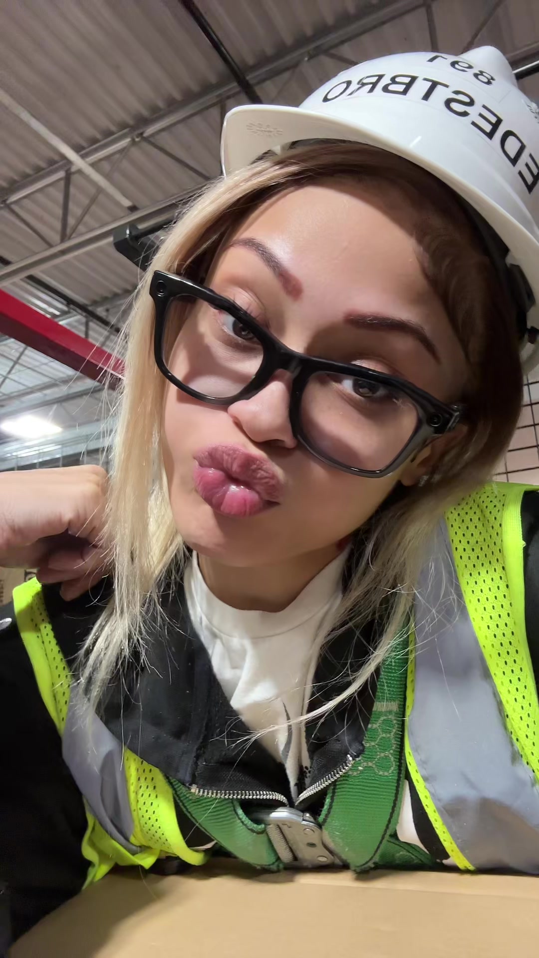 @DezzyCo