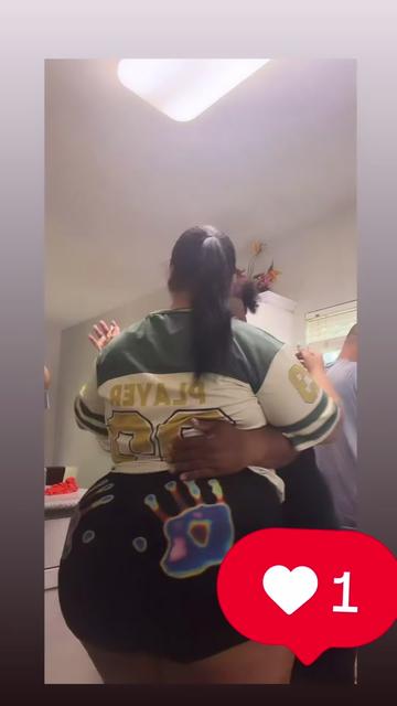 @Emi 🇩🇴