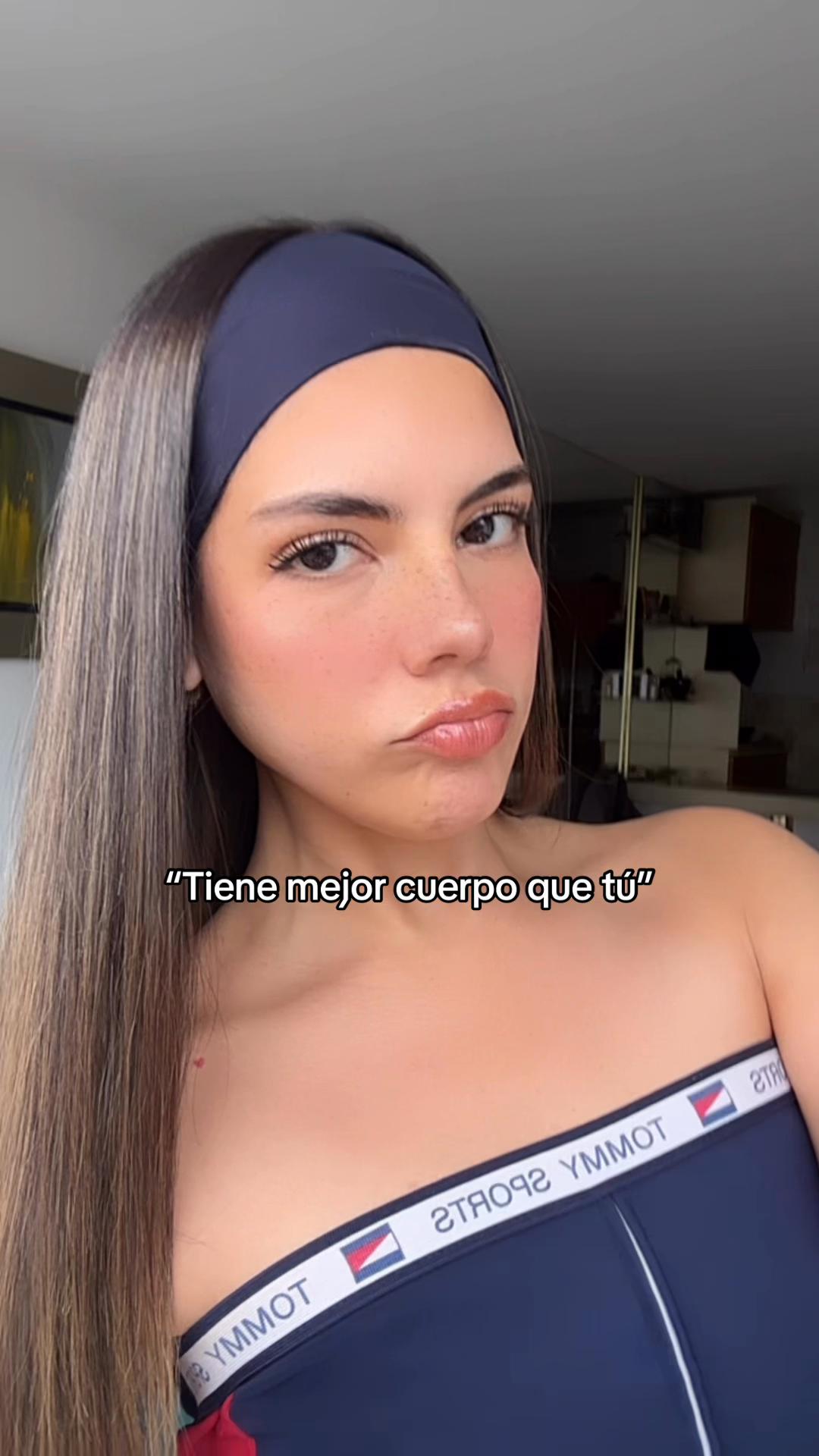 @Kikiii