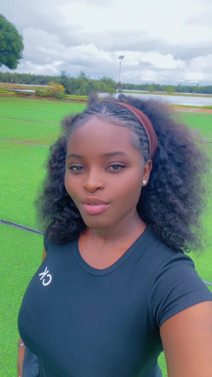 @De De &hearts;️&hearts;️&hearts;️🇱🇷