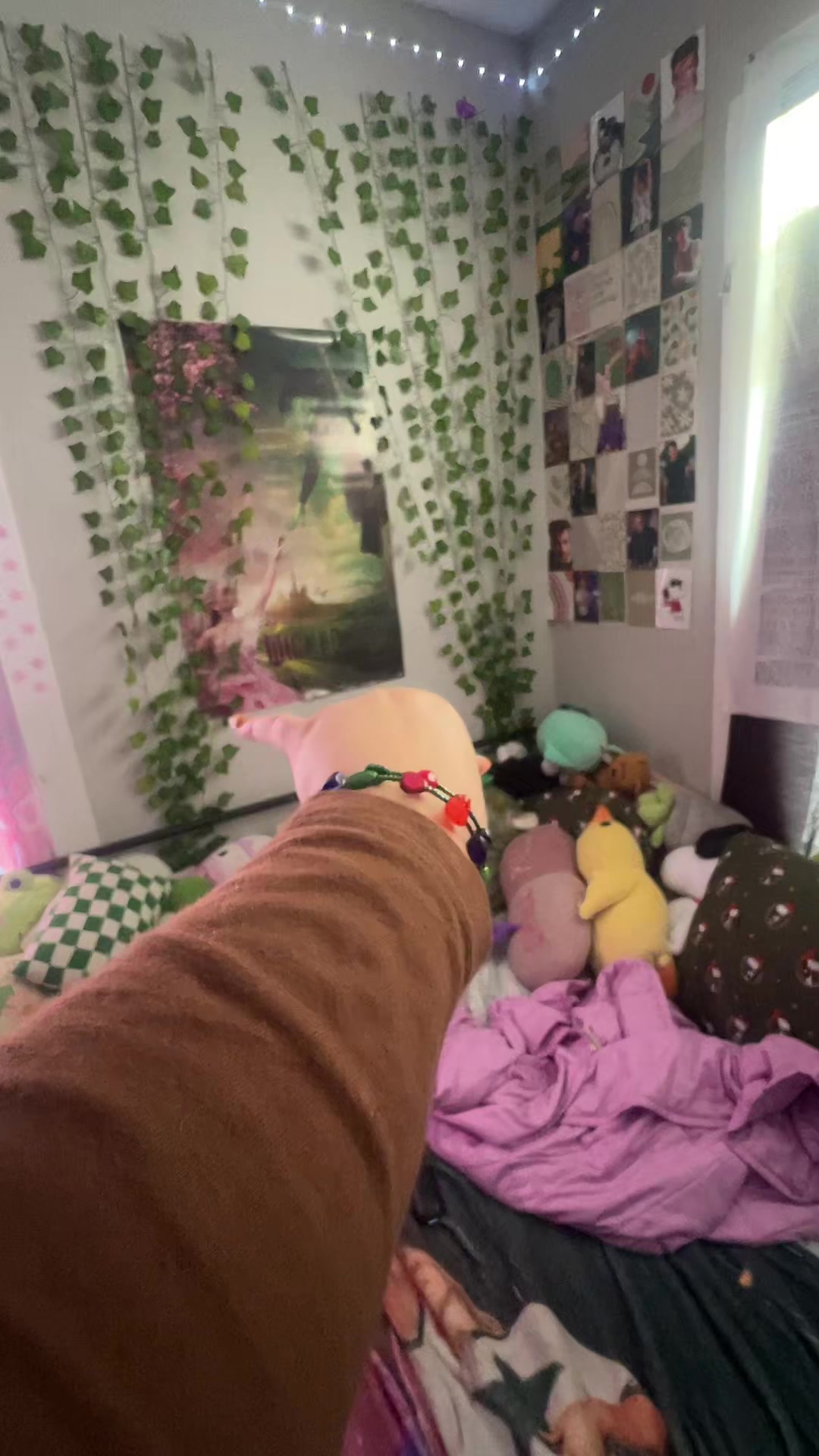 @f_emma_ninomenon