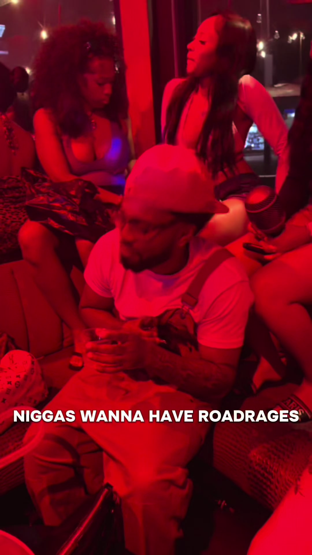 @colleonisekou