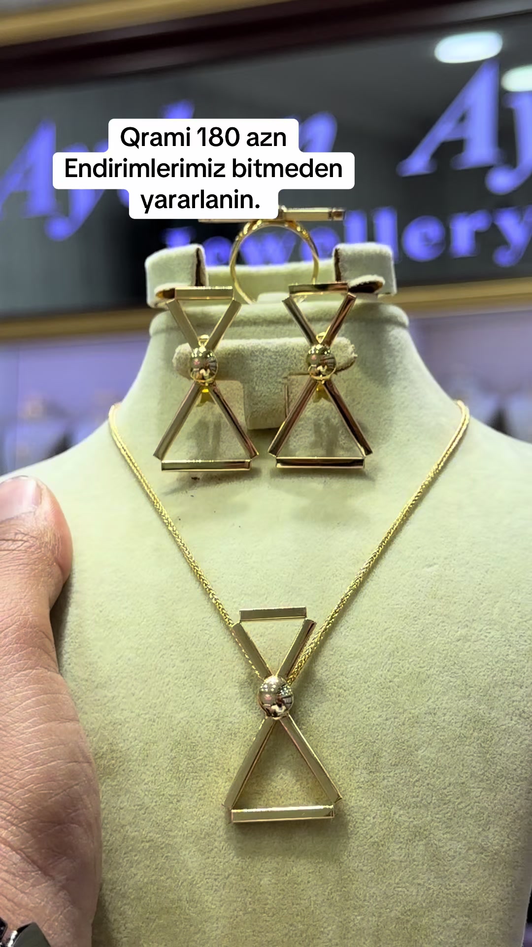 @Aydanaylin_jewellery