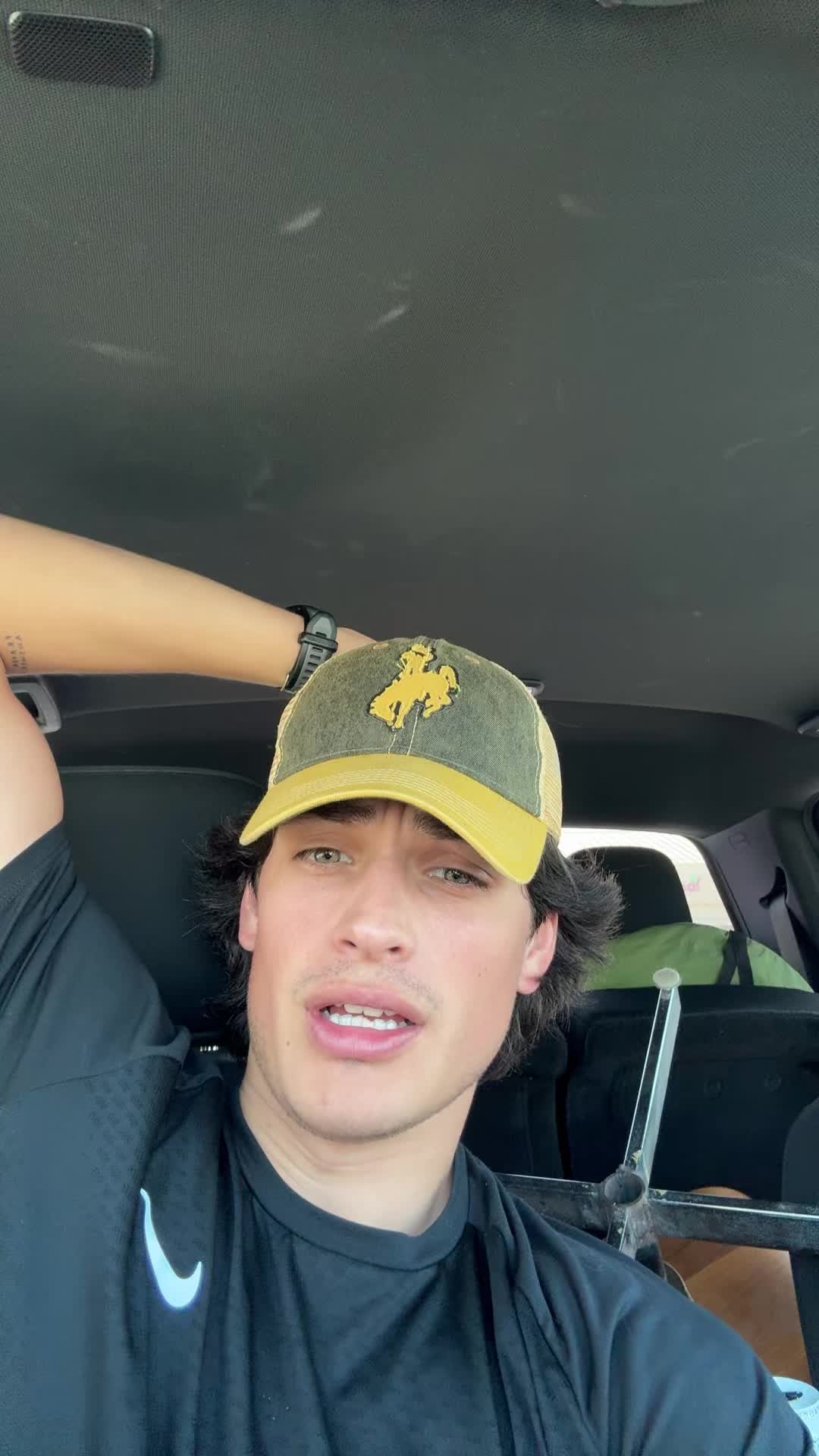 @itscamsworld