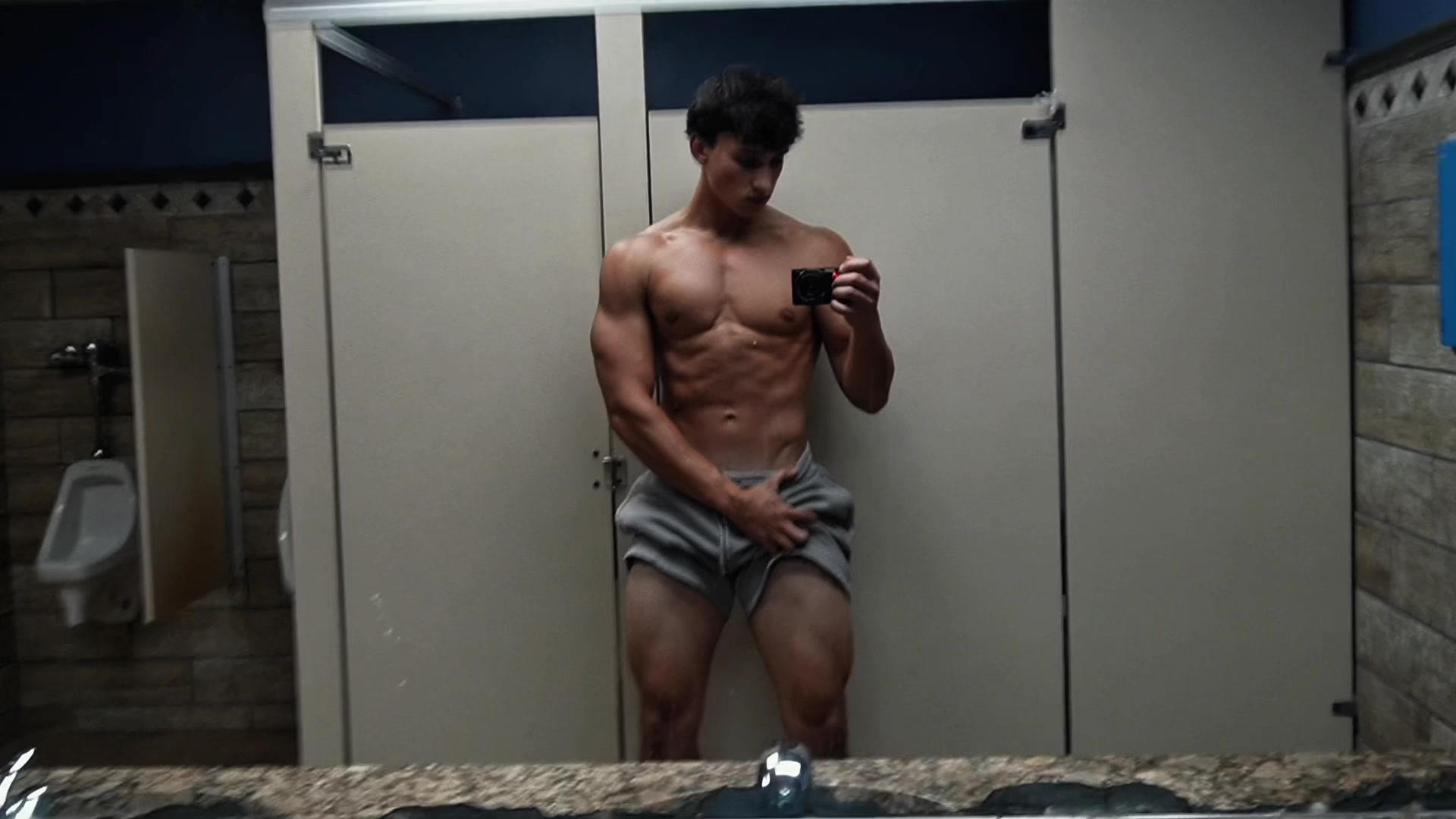 @secretroids