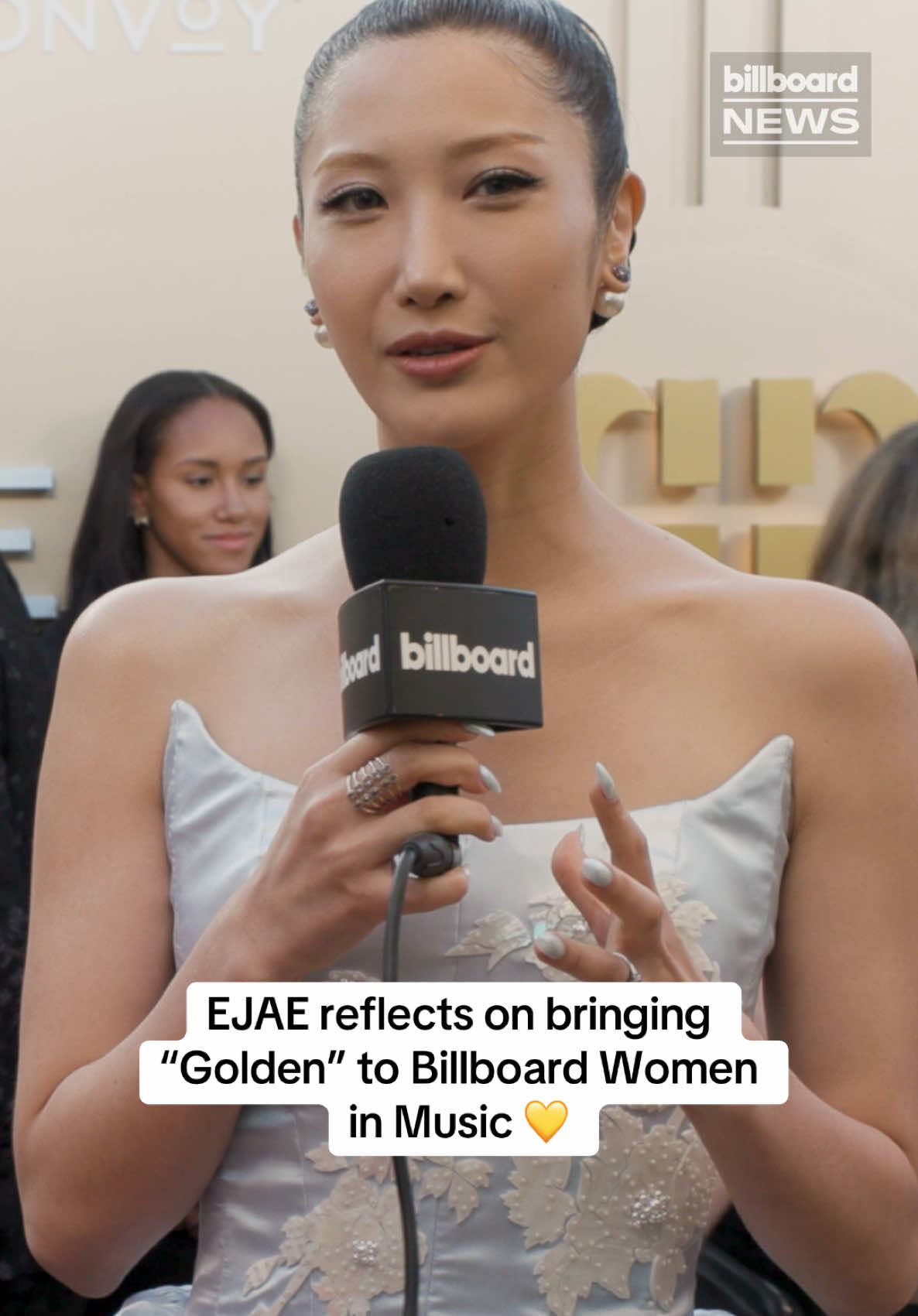 @billboard