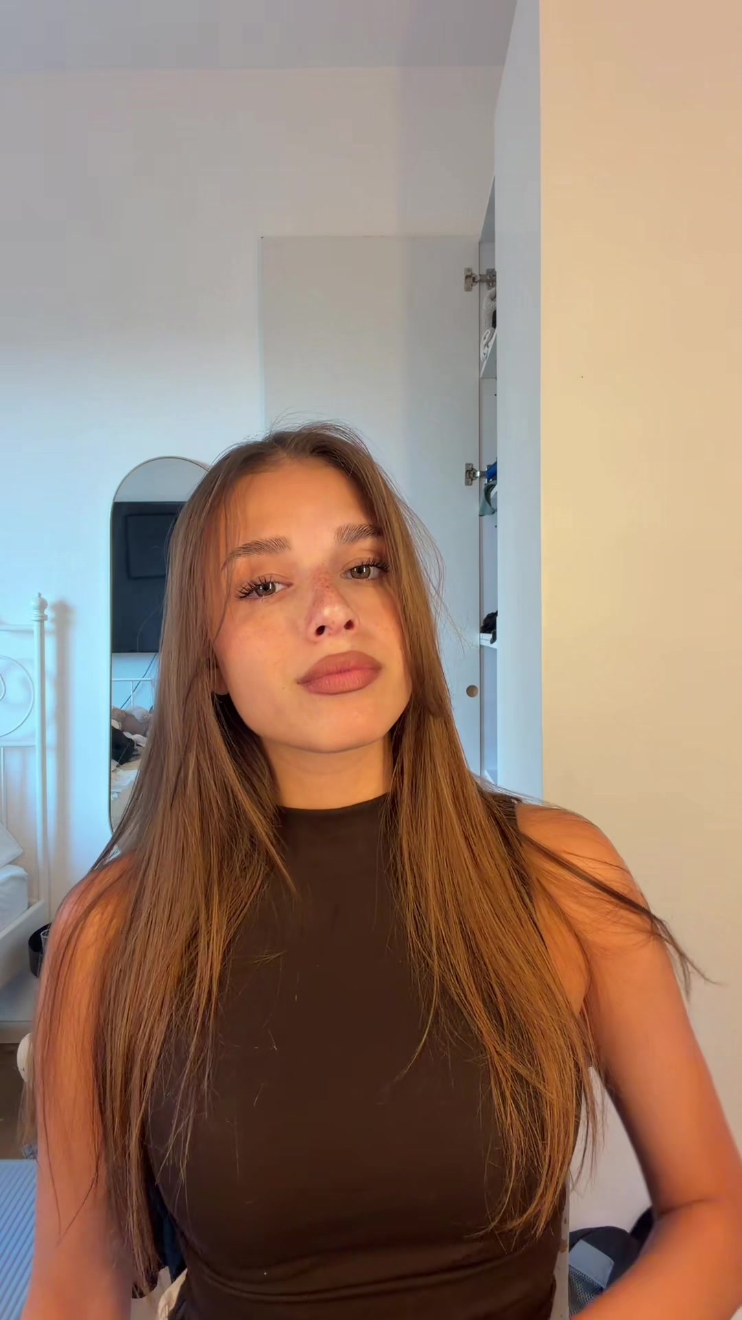 @Nina_Ariel