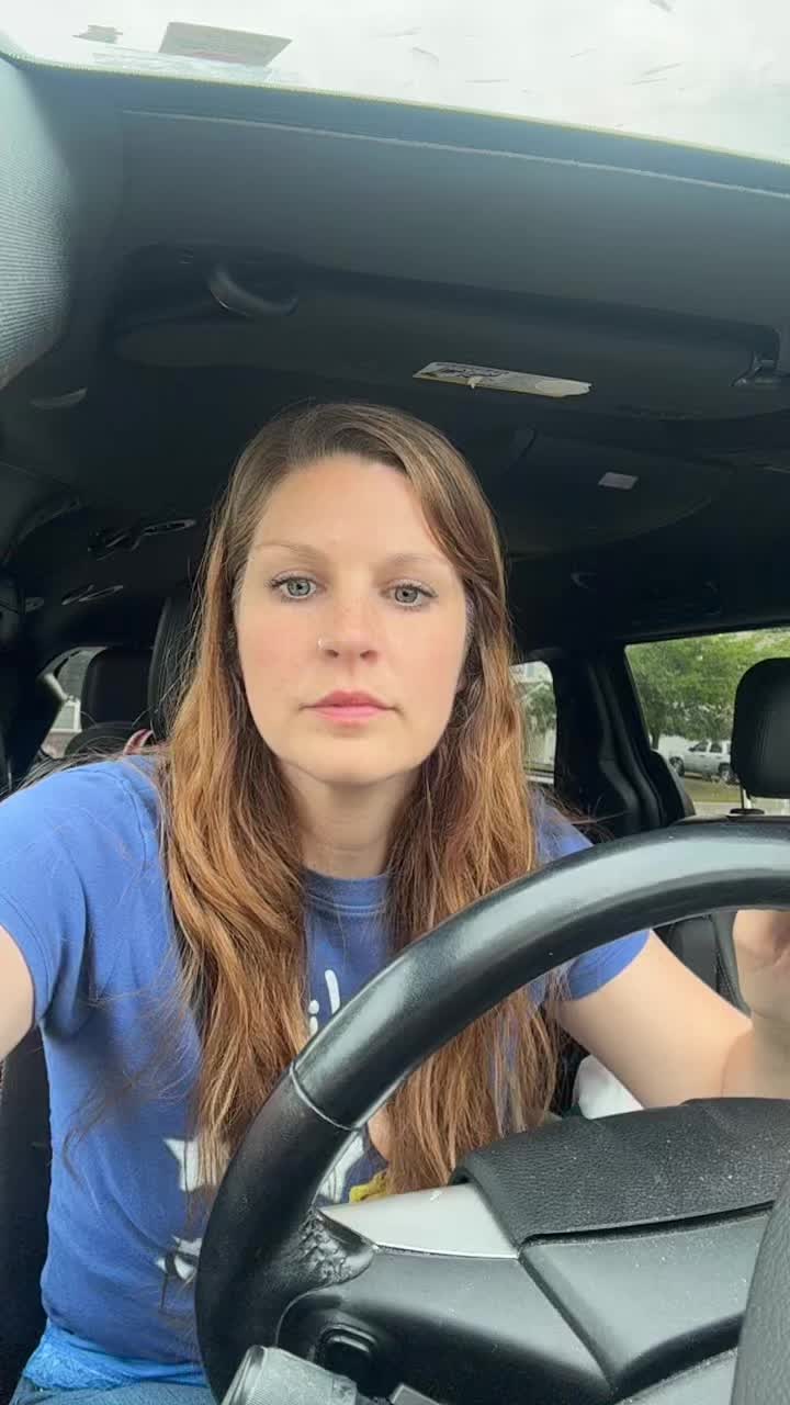 @Lindsey.logs