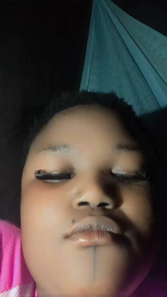 @Anikeade💕💕🥹