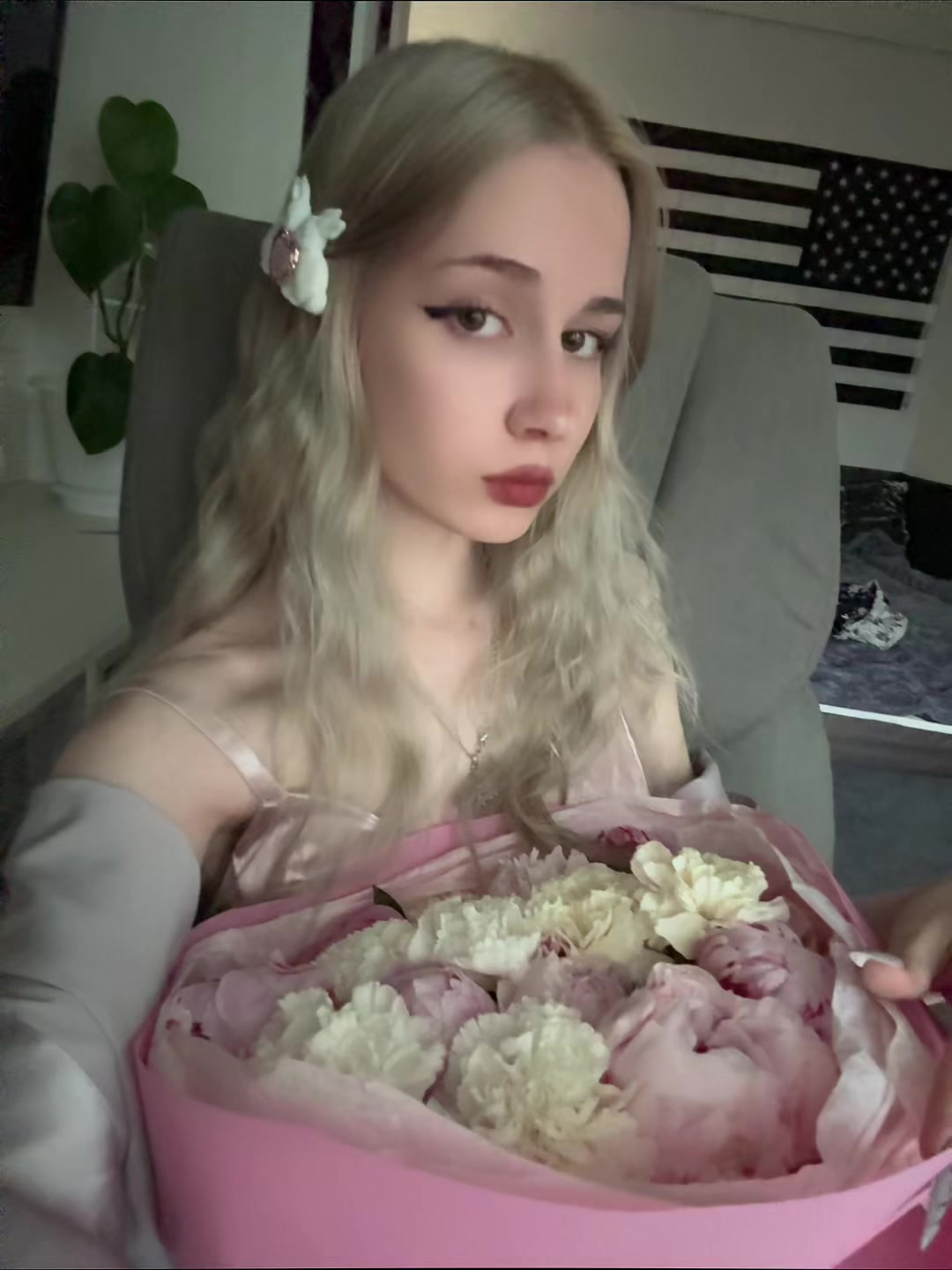 @merrilarm