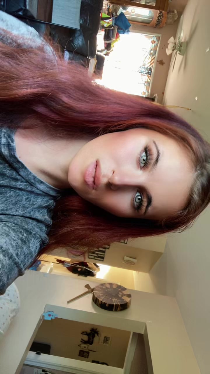 @Destiny Lynn 💙🥴