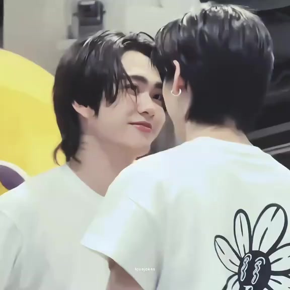 @BRING JUSTIN MOIR BACK! 🙏🥺