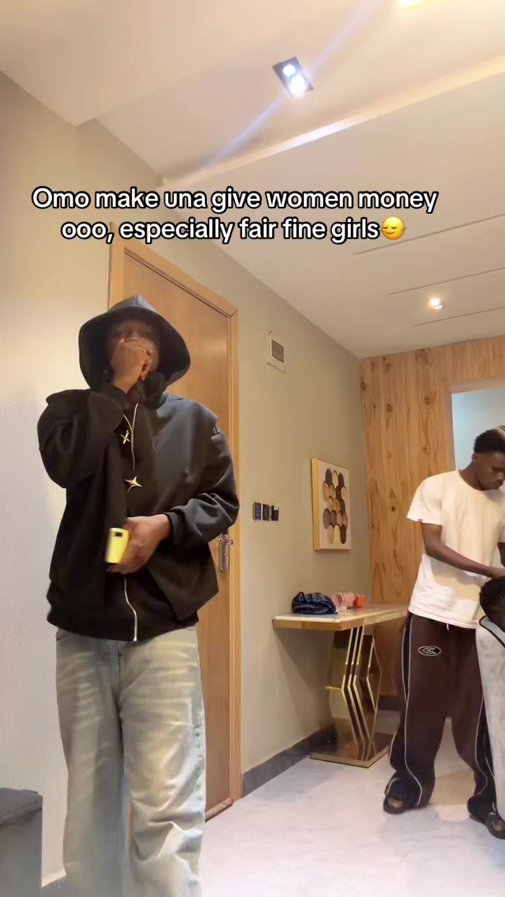 @🪽𝐅𝐚𝐦𝐨𝐮𝐬 G 🦉🦇