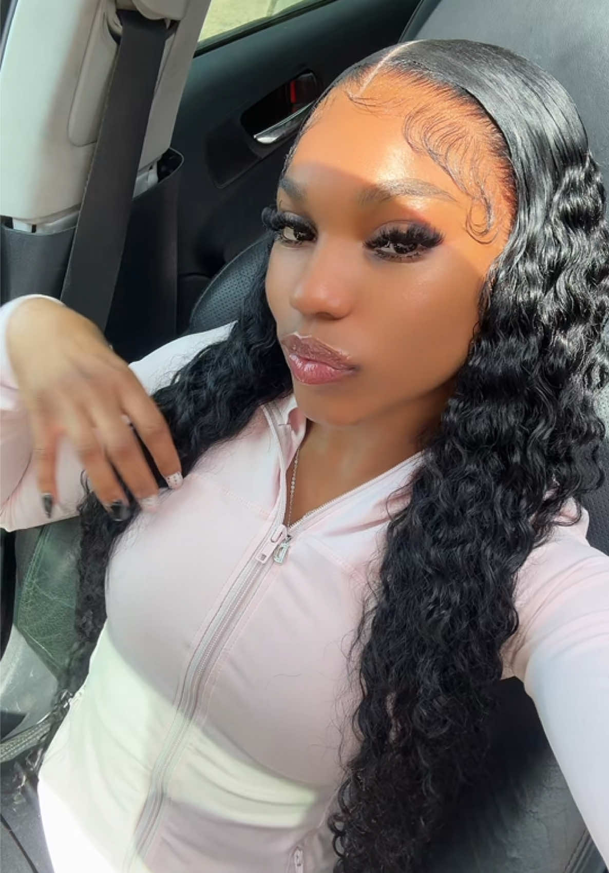 @Dontamia
