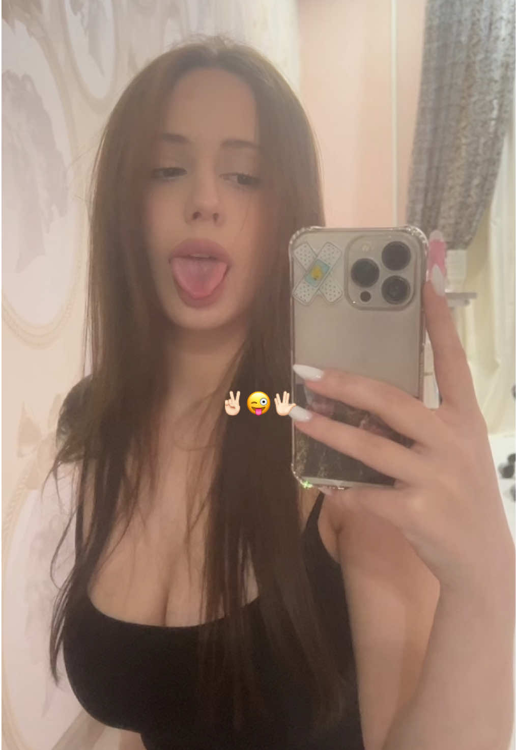 @mibaak