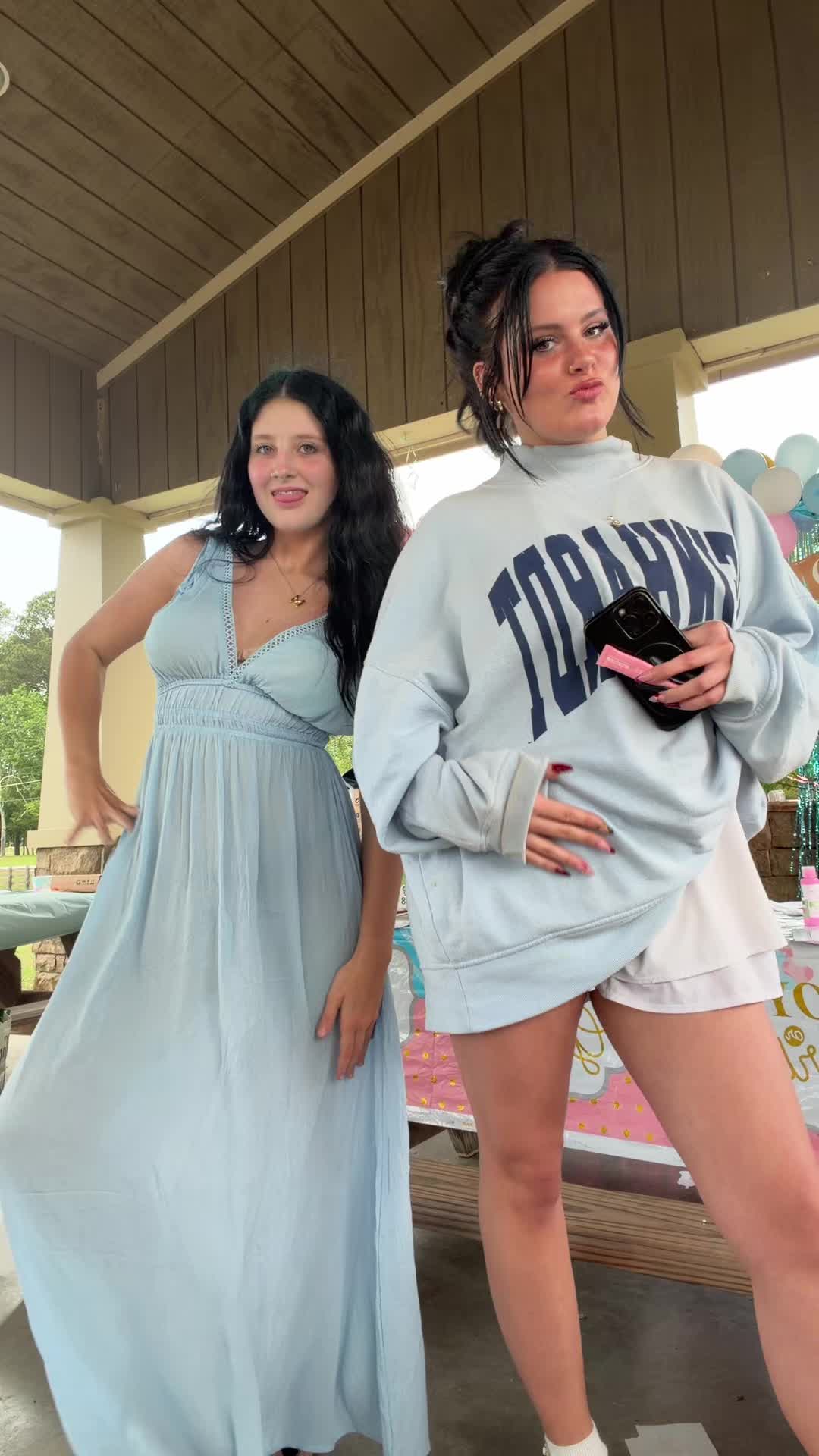 @heyitsmelllll