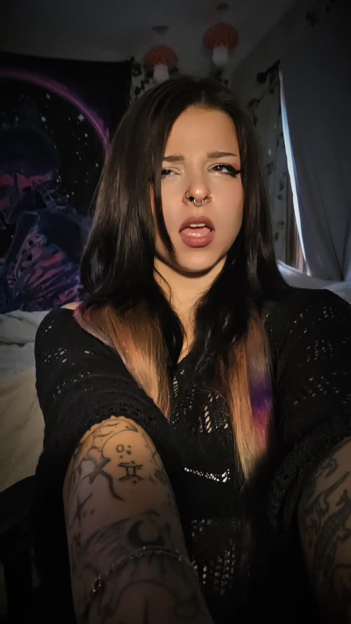 @Lulu