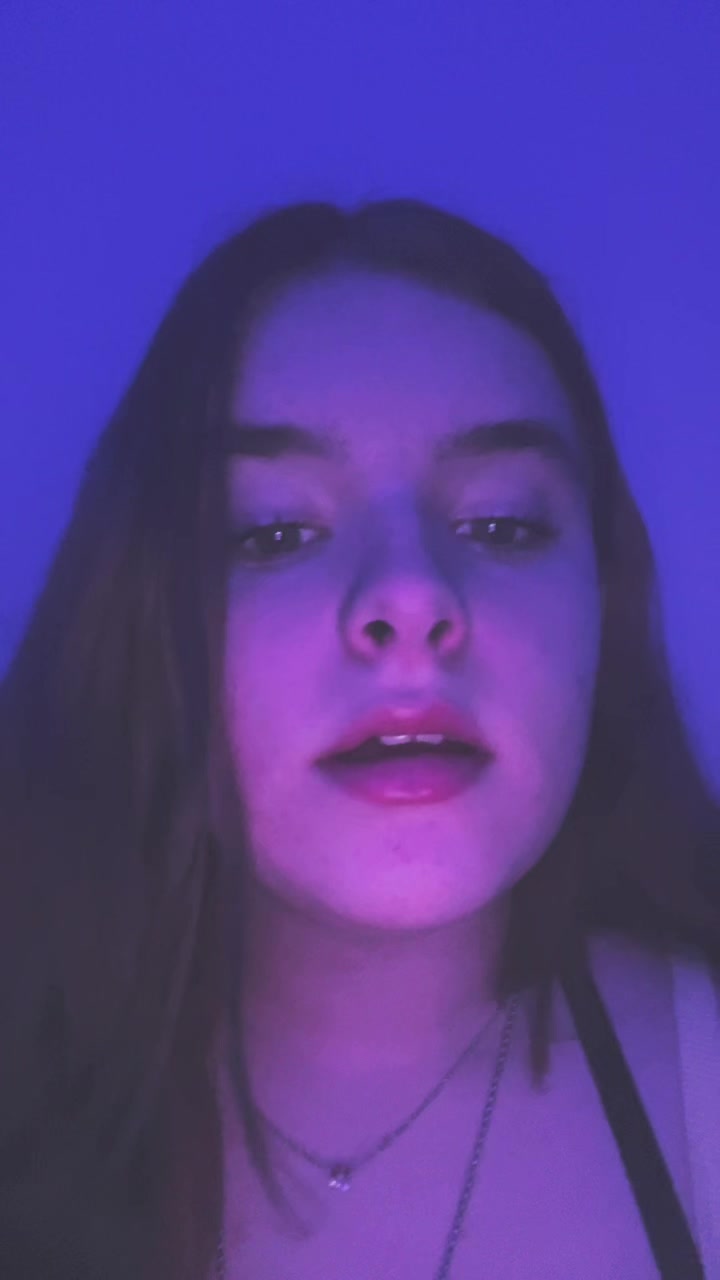 @A̶n̶n̶a̶aa