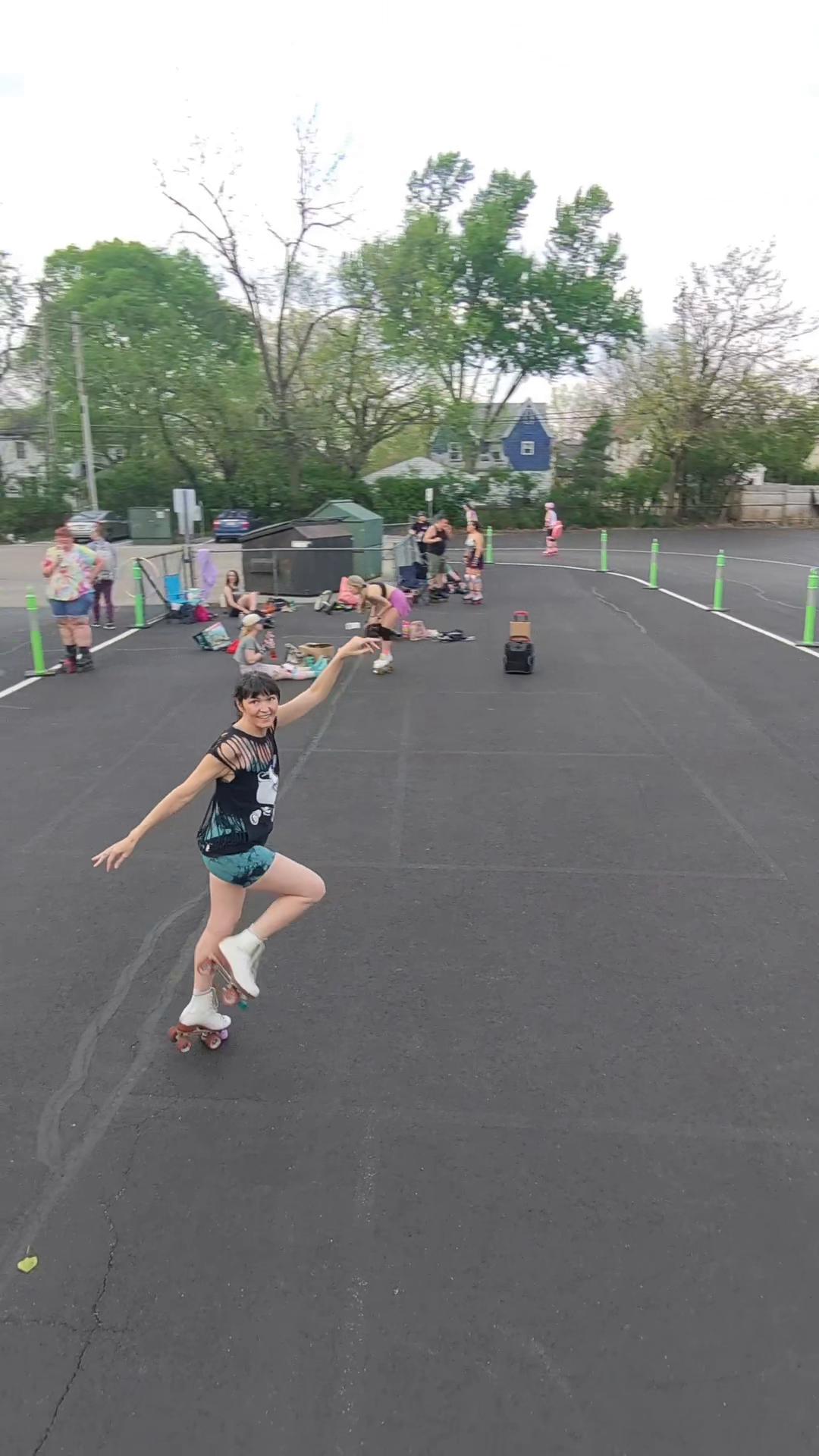 @Emma.Skates.Ohio๐๐บ๐ธ