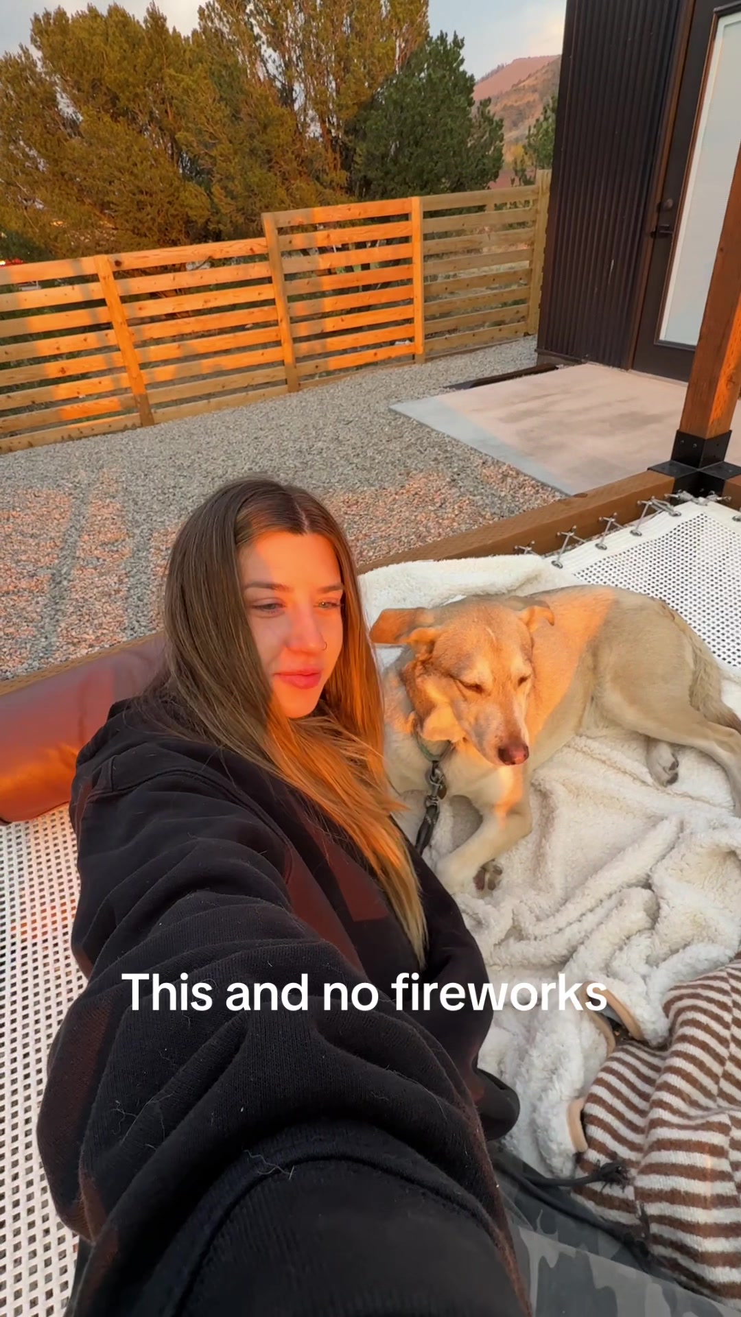 @lauurenaustin