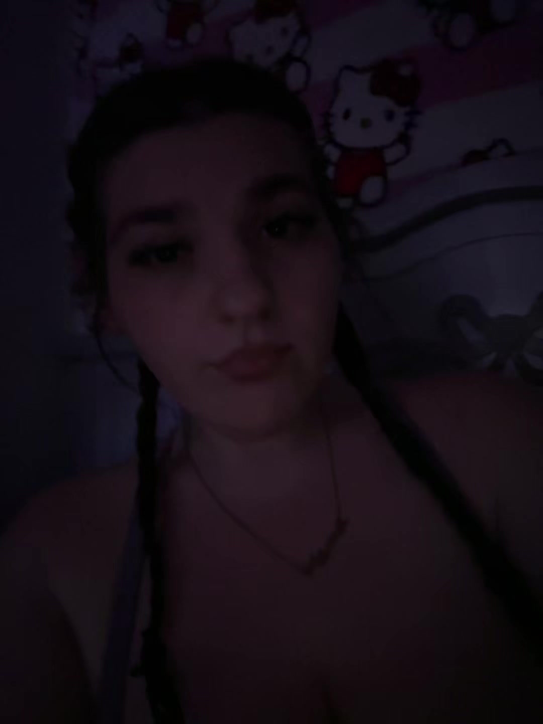 @🖤