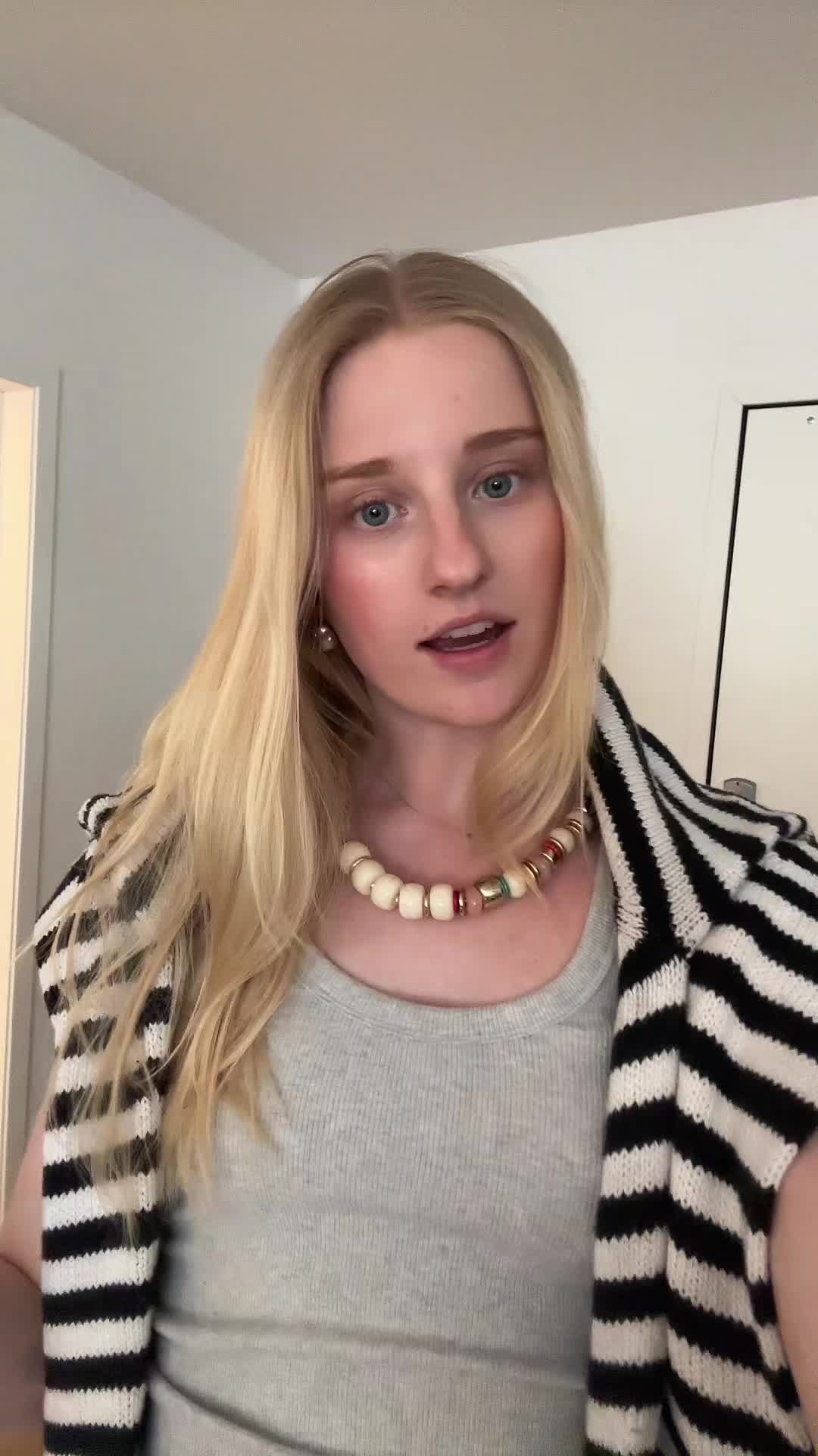 @Ellie J