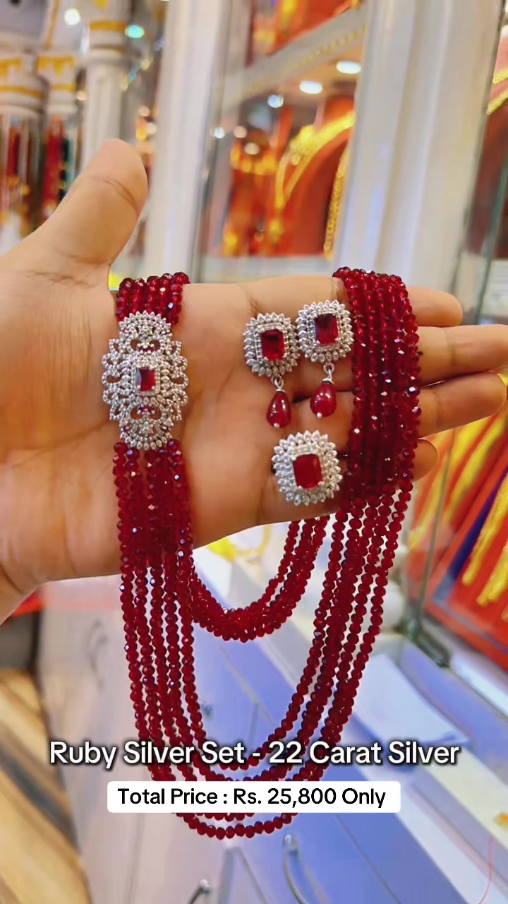 @Hongkong Singapore Jewellers