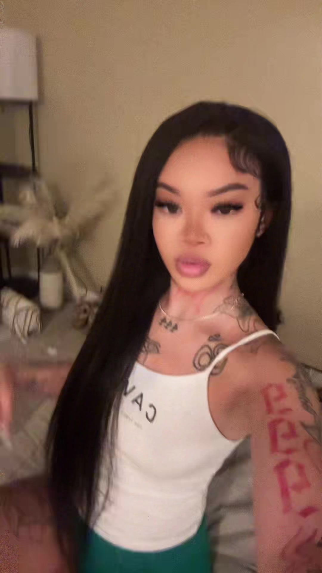 @Angela
