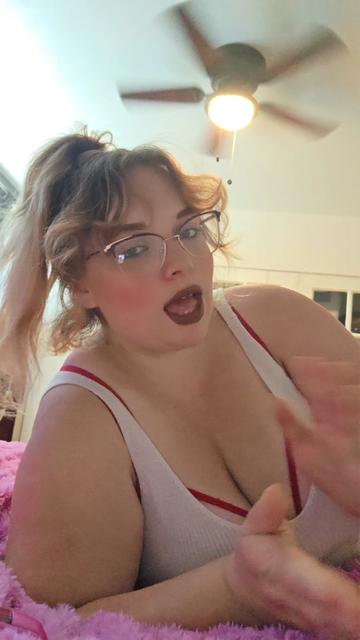 @mowmowlovin