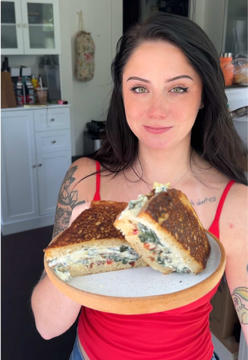 @sandwichcutiecat