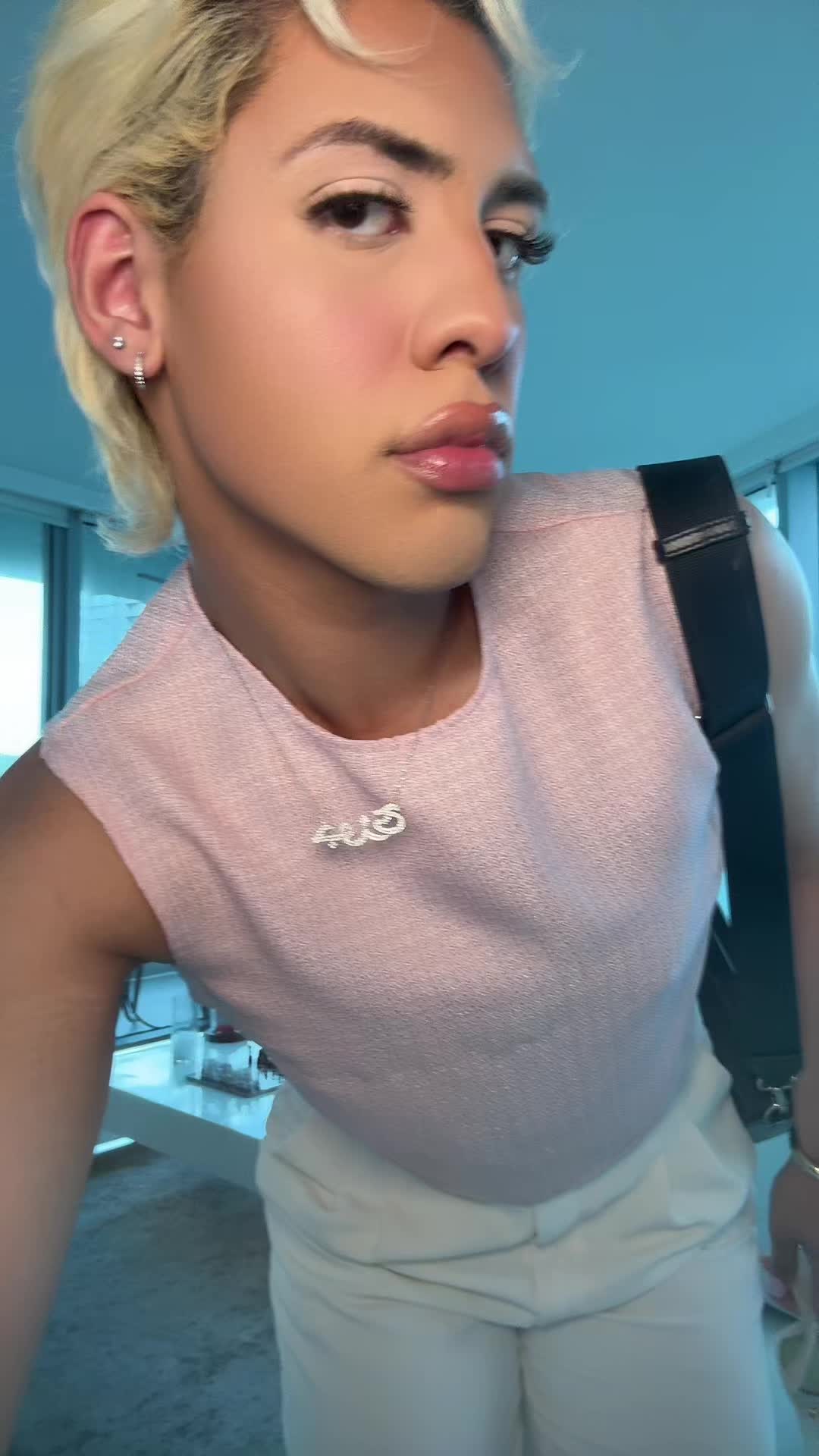 @Angeli De La Vega