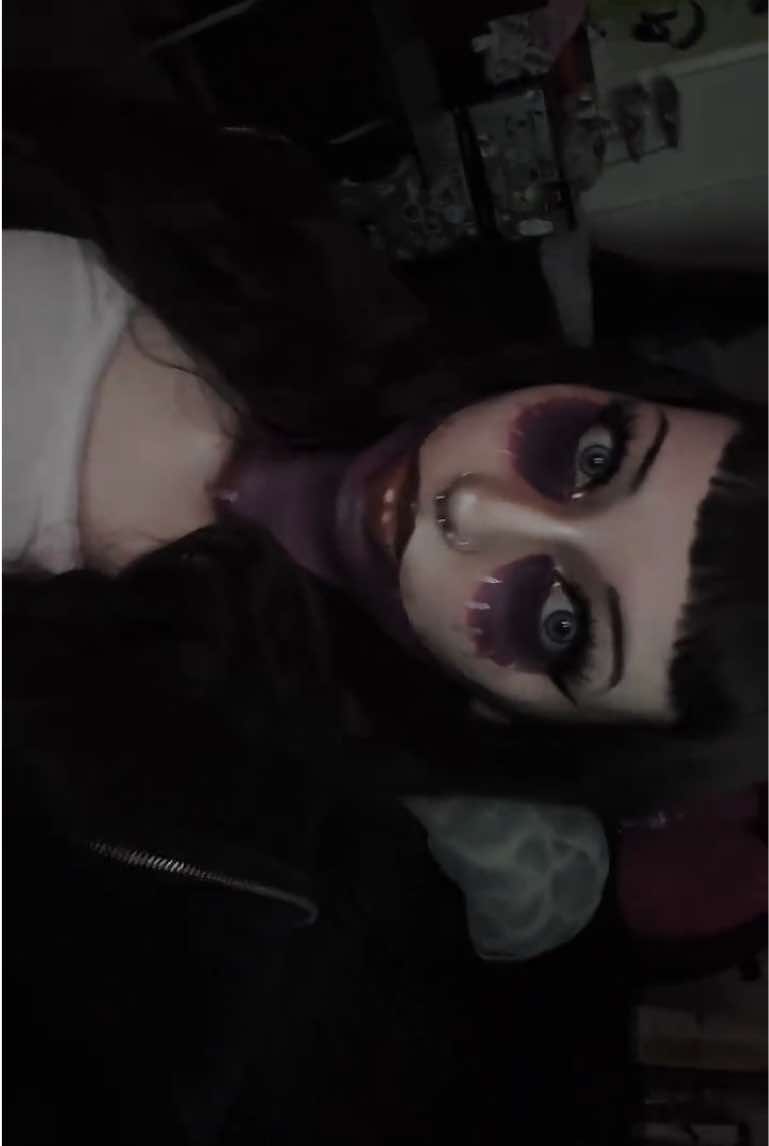 @🕷️