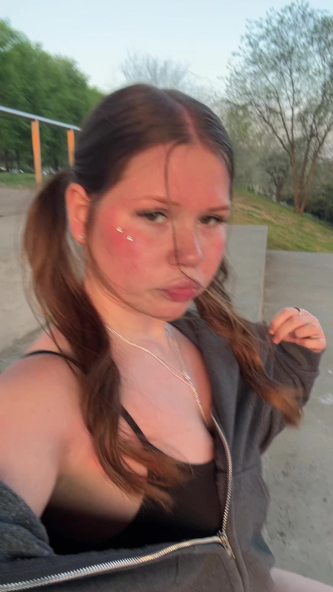 @mi