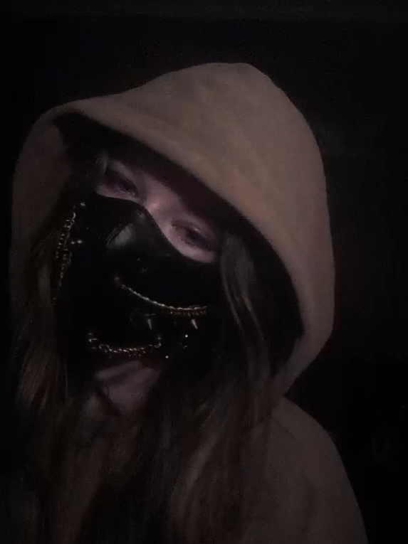 @XxCᴀʟʟsɪɢɴ.RᴏɢᴜᴇxX