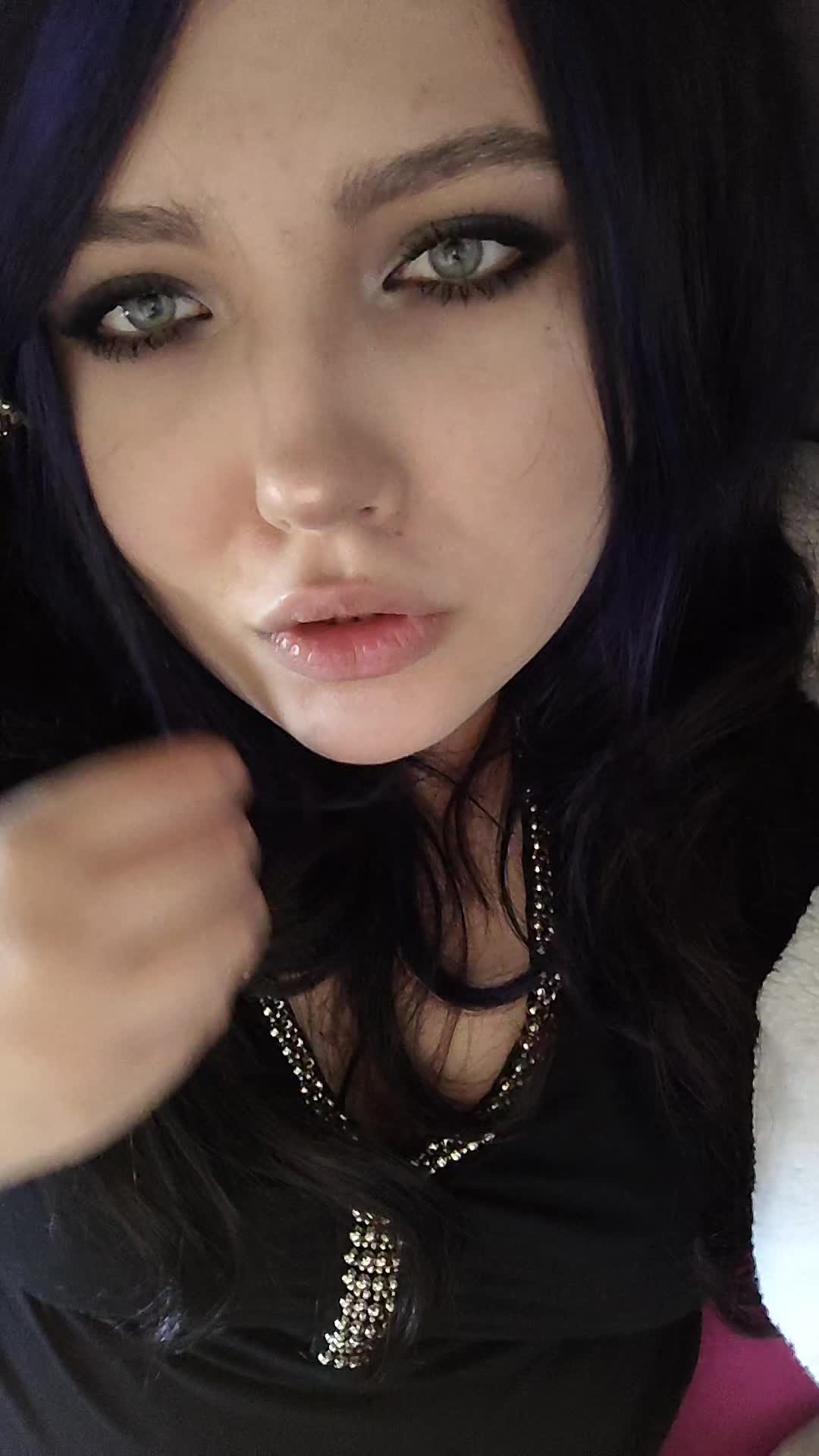 @☽︎・marcimunn・☾︎