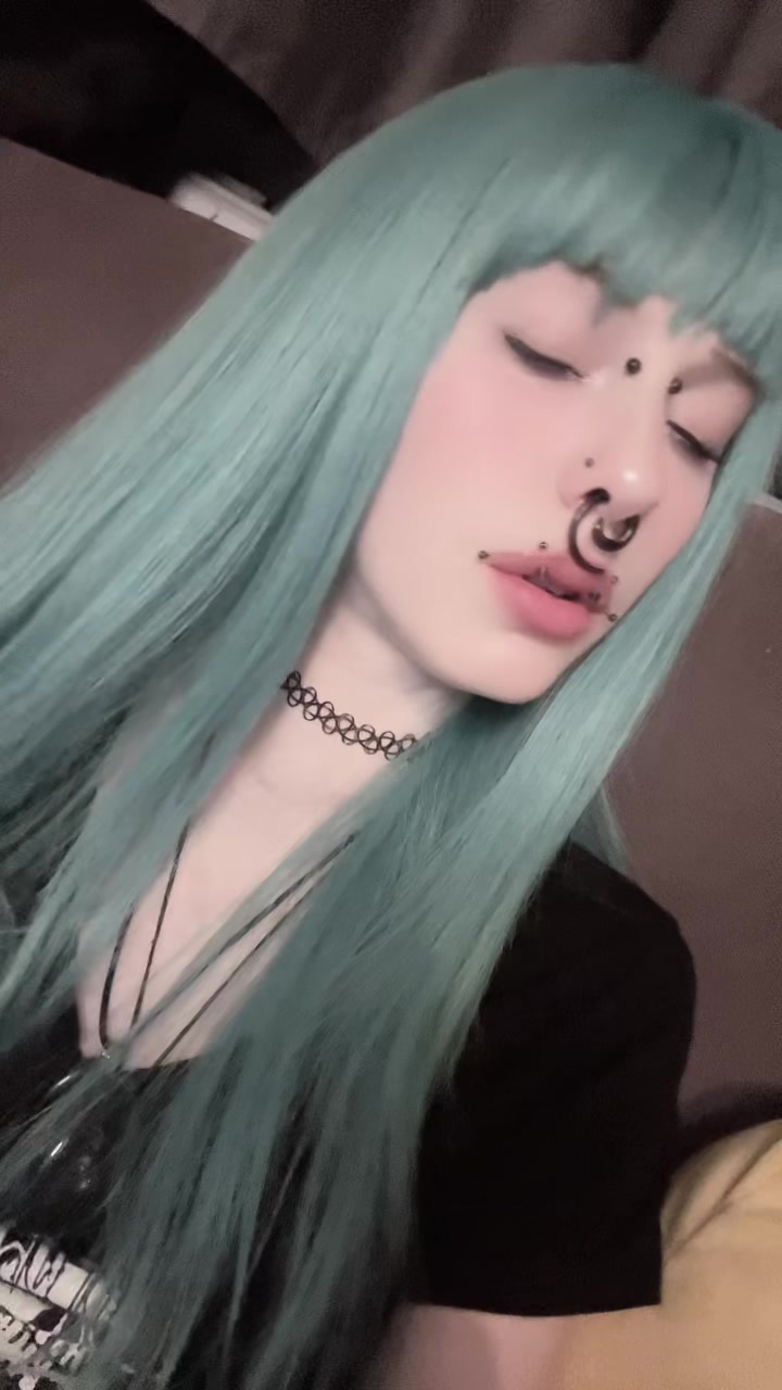 @deadgothlia