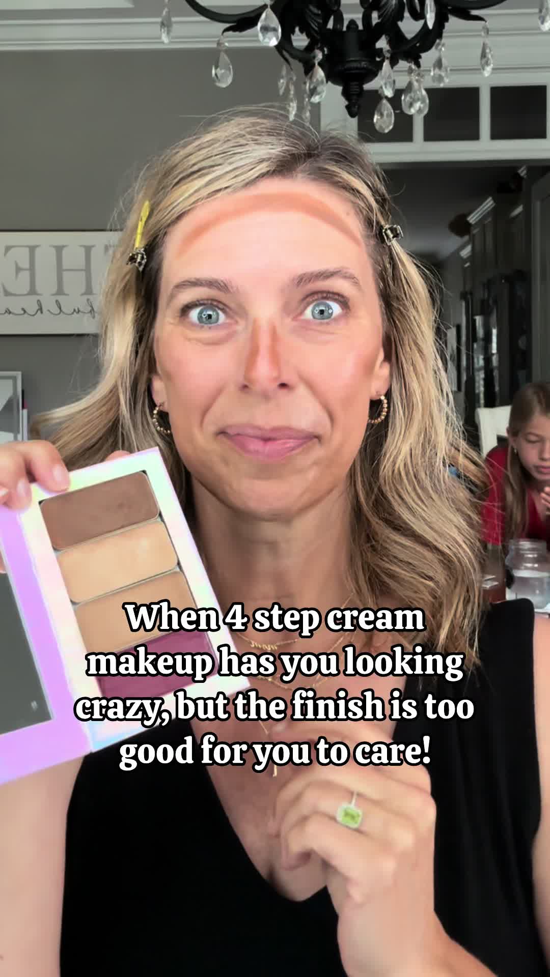 @April Foor