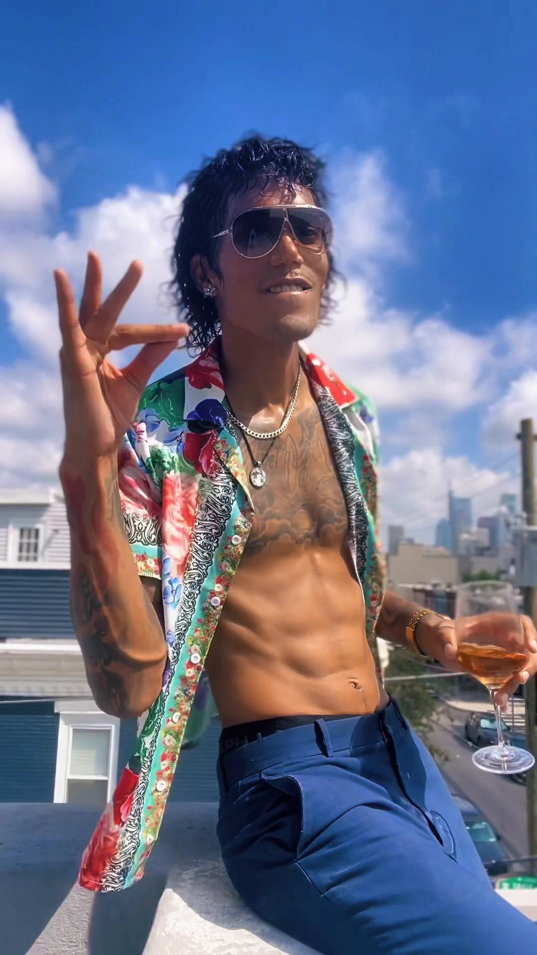 @michaeltrapson